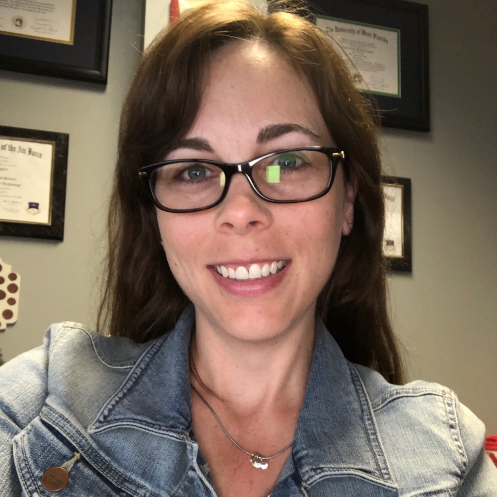 Meet your Posher, Anika